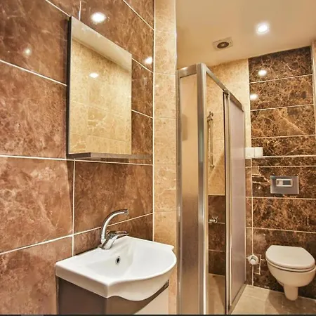 Aparthotel Es Seyir *